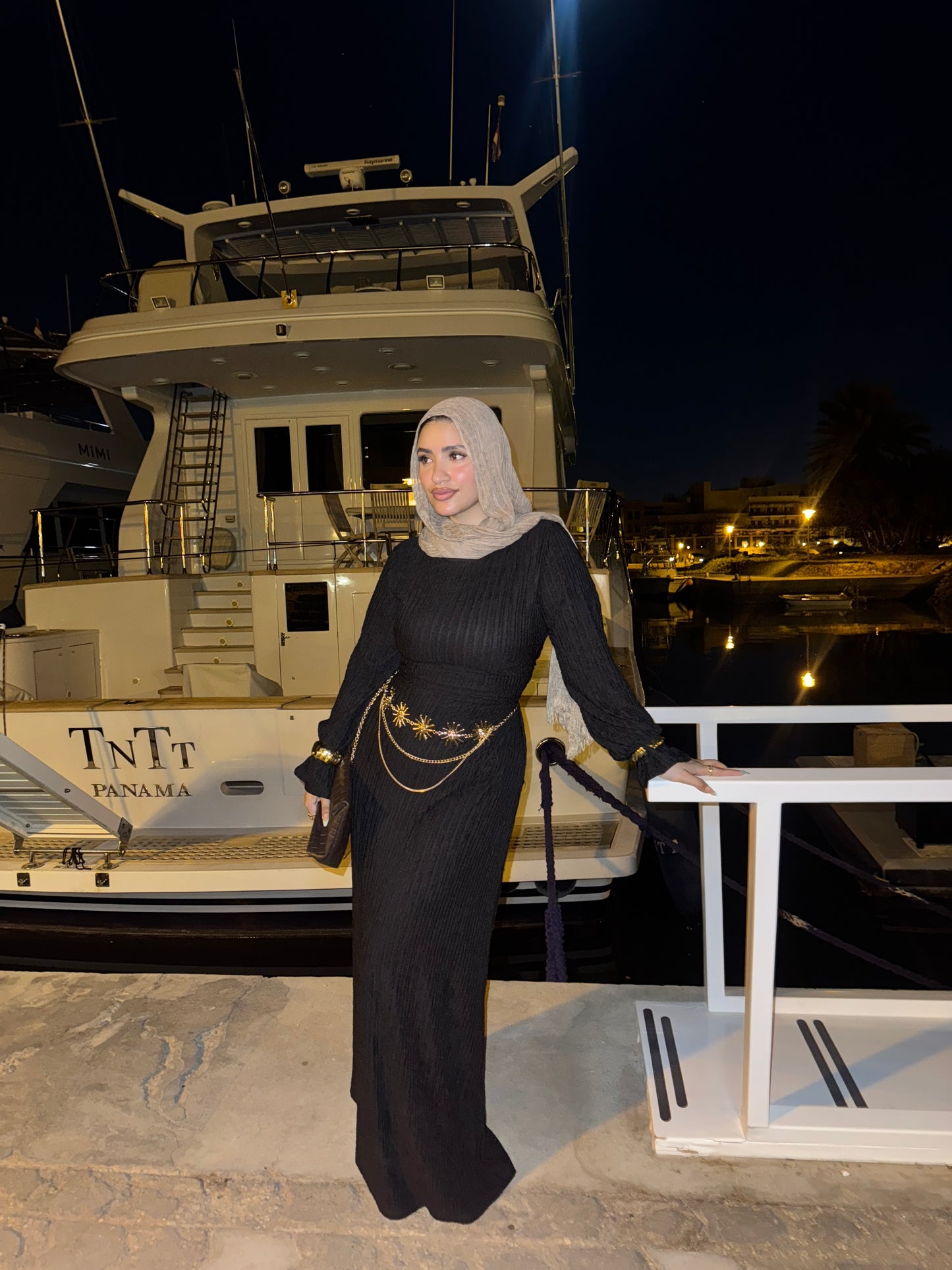 Breeze Flow Dress - black