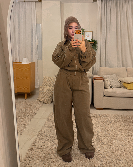 سوت قطيفة مضلع - بيج جملي