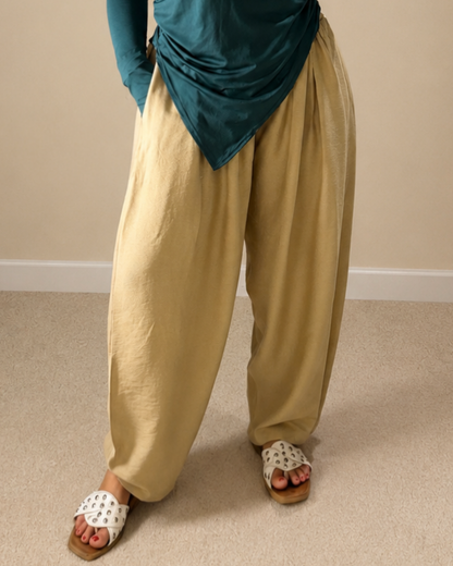 SAND BEIGE Spanish Linen Balloon Pants